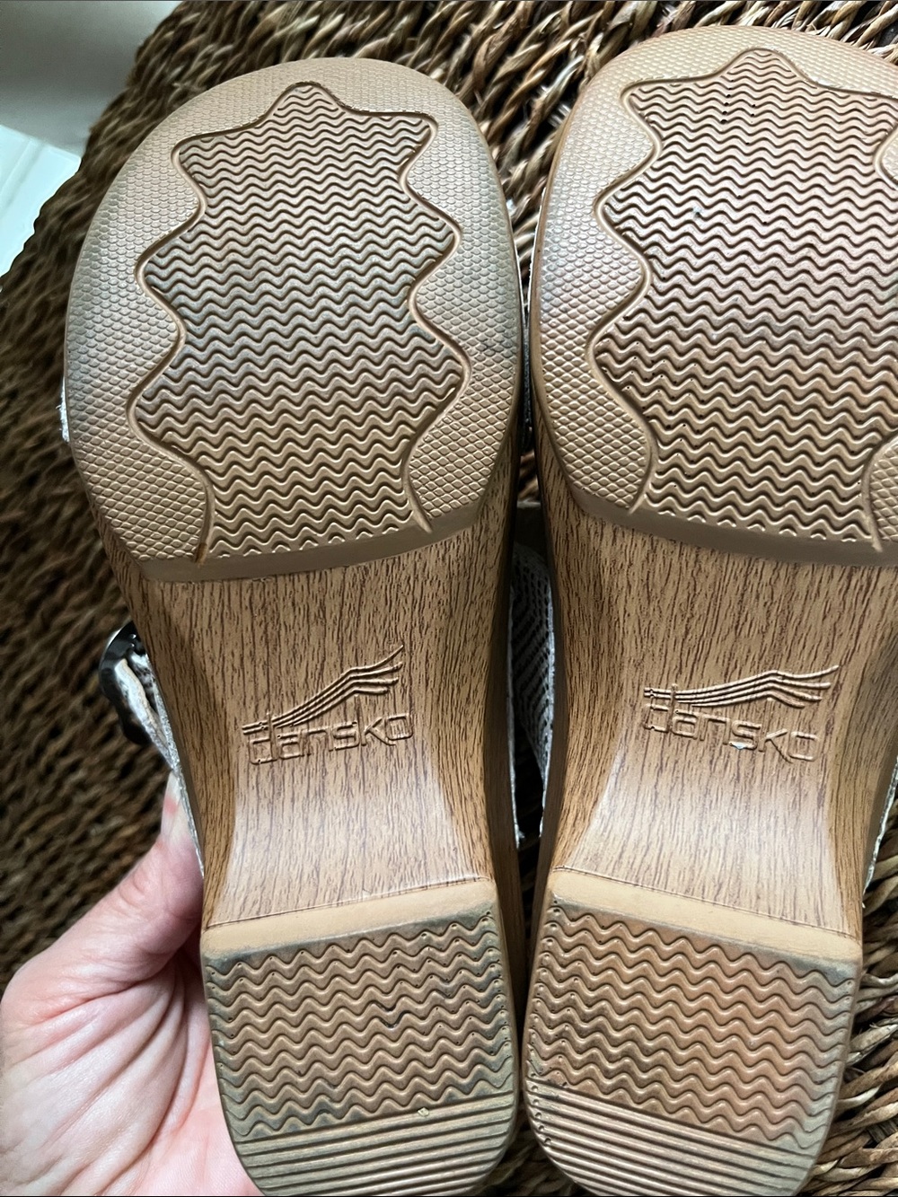 Women’s Dansko Sophie Sandals - Picture 11 of 12